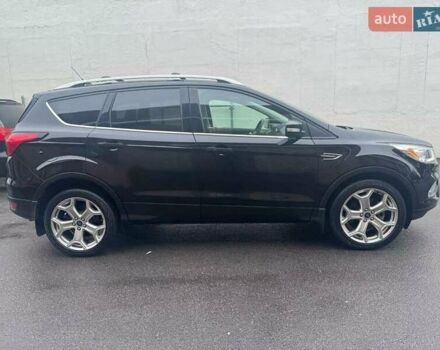 Черный Форд Эскейп, объемом двигателя 2 л и пробегом 100 тыс. км за 3000 $, фото 4 на Automoto.ua
