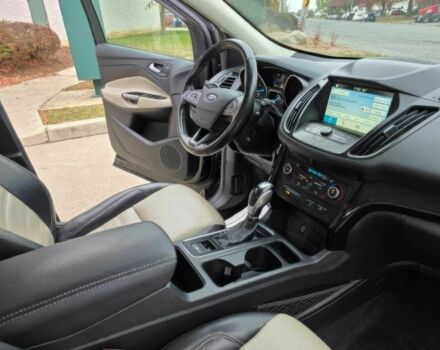 Черный Форд Эскейп, объемом двигателя 1.5 л и пробегом 38 тыс. км за 4300 $, фото 11 на Automoto.ua