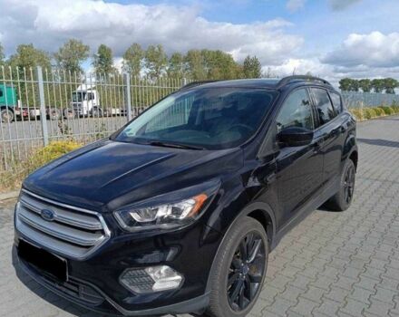 Черный Форд Эскейп, объемом двигателя 1.5 л и пробегом 99 тыс. км за 8300 $, фото 1 на Automoto.ua