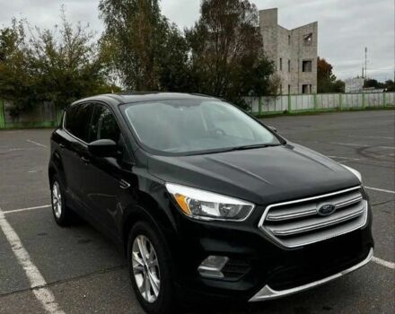 Черный Форд Эскейп, объемом двигателя 2 л и пробегом 88 тыс. км за 10000 $, фото 2 на Automoto.ua