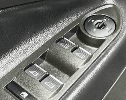 Чорний Форд Ескейп, об'ємом двигуна 2 л та пробігом 147 тис. км за 16900 $, фото 27 на Automoto.ua