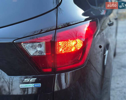 Чорний Форд Ескейп, об'ємом двигуна 1.5 л та пробігом 55 тис. км за 11700 $, фото 37 на Automoto.ua