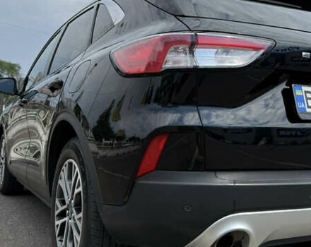 Чорний Форд Ескейп, об'ємом двигуна 1.5 л та пробігом 62 тис. км за 17800 $, фото 2 на Automoto.ua