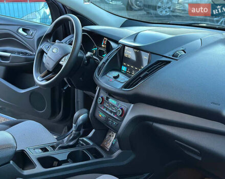 Чорний Форд Ескейп, об'ємом двигуна 1.5 л та пробігом 55 тис. км за 11700 $, фото 26 на Automoto.ua