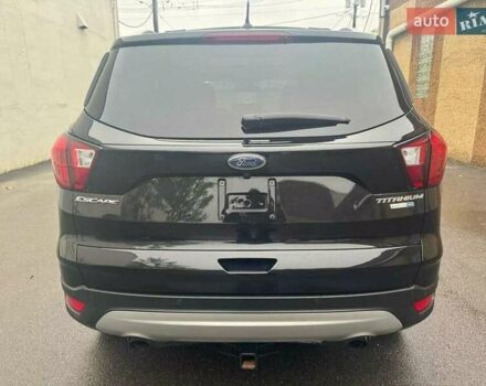 Черный Форд Эскейп, объемом двигателя 2 л и пробегом 100 тыс. км за 3000 $, фото 5 на Automoto.ua