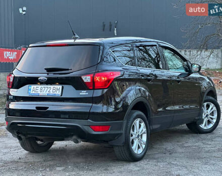 Чорний Форд Ескейп, об'ємом двигуна 1.5 л та пробігом 55 тис. км за 11700 $, фото 3 на Automoto.ua