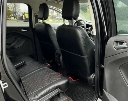 Черный Форд Эскейп, объемом двигателя 2 л и пробегом 88 тыс. км за 10000 $, фото 10 на Automoto.ua