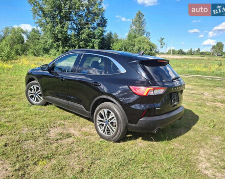 Чорний Форд Ескейп, об'ємом двигуна 1.5 л та пробігом 58 тис. км за 13800 $, фото 5 на Automoto.ua