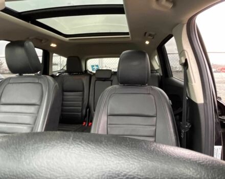 Черный Форд Эскейп, объемом двигателя 2 л и пробегом 115 тыс. км за 9900 $, фото 14 на Automoto.ua