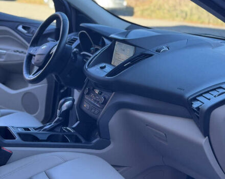 Чорний Форд Ескейп, об'ємом двигуна 1.5 л та пробігом 54 тис. км за 13799 $, фото 16 на Automoto.ua