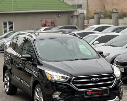 Чорний Форд Ескейп, об'ємом двигуна 2 л та пробігом 147 тис. км за 16900 $, фото 2 на Automoto.ua