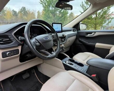 Черный Форд Эскейп, объемом двигателя 1.5 л и пробегом 90 тыс. км за 15000 $, фото 10 на Automoto.ua