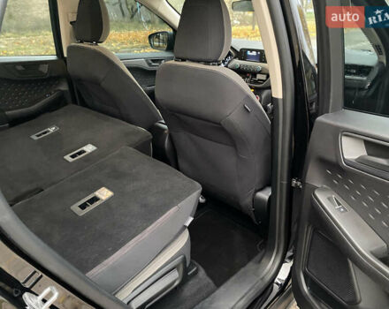 Форд Эскейп 2019 в Киеве на Automoto.ua Черный Форд Эскейп, объемом двигателя 1.5 л и пробегом 184 тыс. км за 16500 $, фото 24 на Automoto.ua
