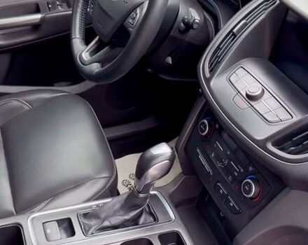 Чорний Форд Ескейп, об'ємом двигуна 1.5 л та пробігом 82 тис. км за 14999 $, фото 5 на Automoto.ua