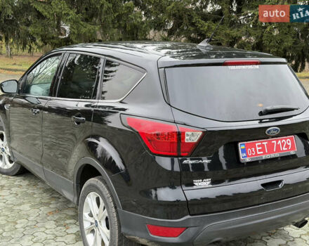 Черный Форд Эскейп, объемом двигателя 1.5 л и пробегом 214 тыс. км за 10000 $, фото 30 на Automoto.ua