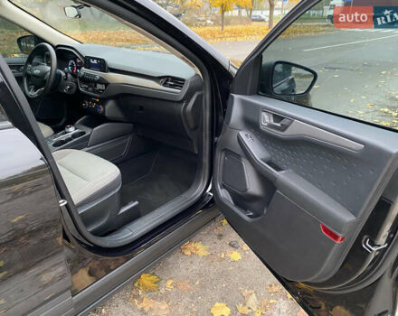Форд Эскейп 2019 в Киеве на Automoto.ua Черный Форд Эскейп, объемом двигателя 1.5 л и пробегом 184 тыс. км за 16500 $, фото 14 на Automoto.ua