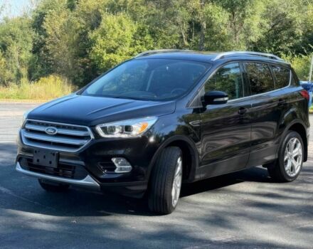 Чорний Форд Ескейп, об'ємом двигуна 2 л та пробігом 37 тис. км за 7900 $, фото 2 на Automoto.ua