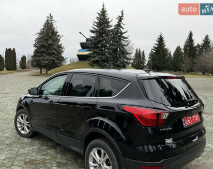 Чорний Форд Ескейп, об'ємом двигуна 1.5 л та пробігом 214 тис. км за 10700 $, фото 6 на Automoto.ua
