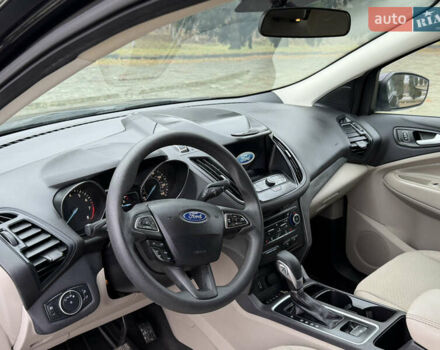 Чорний Форд Ескейп, об'ємом двигуна 1.5 л та пробігом 214 тис. км за 10700 $, фото 19 на Automoto.ua