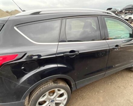 Черный Форд Эскейп, объемом двигателя 2 л и пробегом 115 тыс. км за 9900 $, фото 4 на Automoto.ua