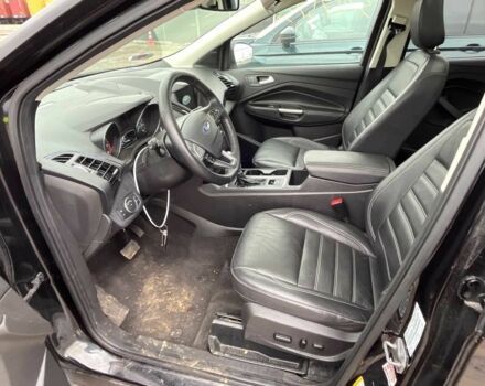 Черный Форд Эскейп, объемом двигателя 2 л и пробегом 115 тыс. км за 9900 $, фото 9 на Automoto.ua