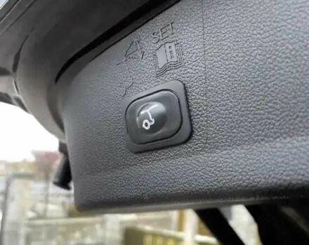 Черный Форд Эскейп, объемом двигателя 1.5 л и пробегом 115 тыс. км за 10200 $, фото 8 на Automoto.ua