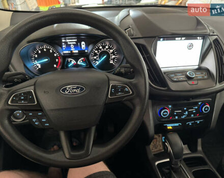 Черный Форд Эскейп, объемом двигателя 1.5 л и пробегом 51 тыс. км за 12000 $, фото 15 на Automoto.ua