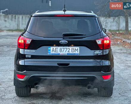 Чорний Форд Ескейп, об'ємом двигуна 1.5 л та пробігом 55 тис. км за 11700 $, фото 4 на Automoto.ua