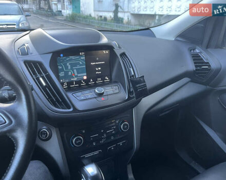 Черный Форд Эскейп, объемом двигателя 1.5 л и пробегом 163 тыс. км за 14500 $, фото 12 на Automoto.ua