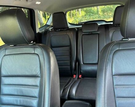 Черный Форд Эскейп, объемом двигателя 2 л и пробегом 126 тыс. км за 15000 $, фото 8 на Automoto.ua