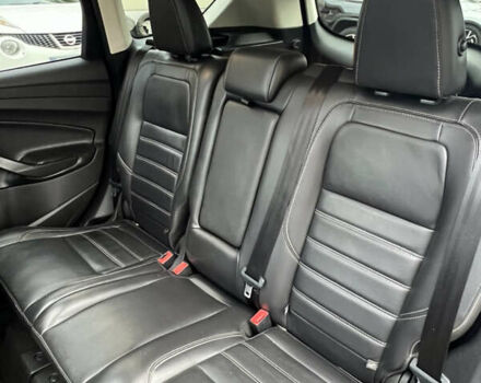 Чорний Форд Ескейп, об'ємом двигуна 2 л та пробігом 147 тис. км за 16900 $, фото 35 на Automoto.ua