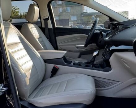 Черный Форд Эскейп, объемом двигателя 2 л и пробегом 48 тыс. км за 15700 $, фото 20 на Automoto.ua