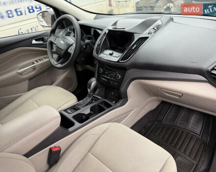 Черный Форд Эскейп, объемом двигателя 1.5 л и пробегом 214 тыс. км за 10000 $, фото 33 на Automoto.ua