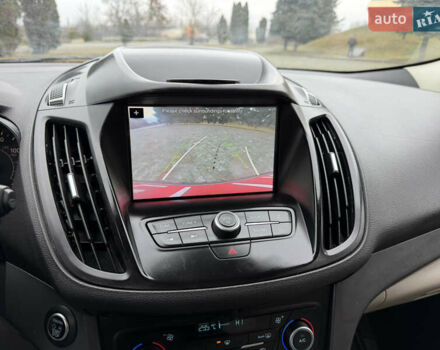 Черный Форд Эскейп, объемом двигателя 1.5 л и пробегом 214 тыс. км за 10000 $, фото 21 на Automoto.ua