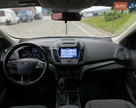 Черный Форд Эскейп, объемом двигателя 2.49 л и пробегом 61 тыс. км за 12990 $, фото 19 на Automoto.ua