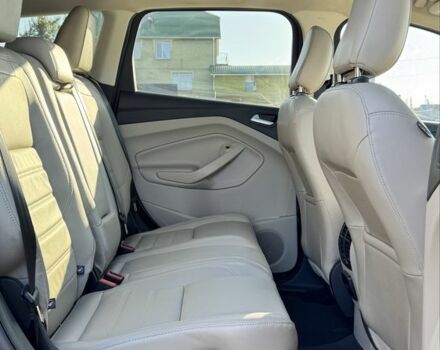 Черный Форд Эскейп, объемом двигателя 2 л и пробегом 48 тыс. км за 15700 $, фото 17 на Automoto.ua