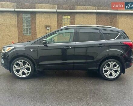 Черный Форд Эскейп, объемом двигателя 2 л и пробегом 100 тыс. км за 3000 $, фото 7 на Automoto.ua