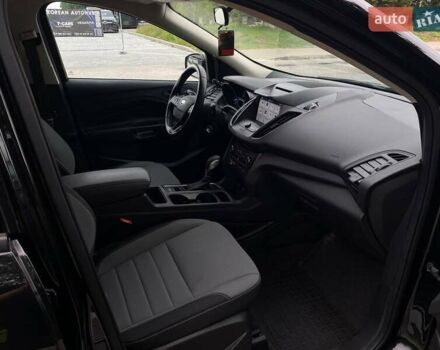 Черный Форд Эскейп, объемом двигателя 2.49 л и пробегом 61 тыс. км за 13490 $, фото 15 на Automoto.ua