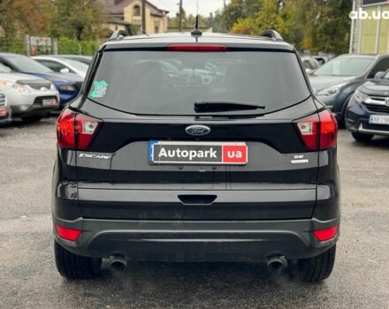 Чорний Форд Ескейп, об'ємом двигуна 1.5 л та пробігом 147 тис. км за 14390 $, фото 6 на Automoto.ua