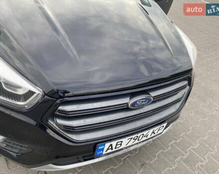 Чорний Форд Ескейп, об'ємом двигуна 1.5 л та пробігом 146 тис. км за 15500 $, фото 1 на Automoto.ua