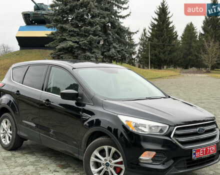 Черный Форд Эскейп, объемом двигателя 1.5 л и пробегом 214 тыс. км за 10000 $, фото 12 на Automoto.ua