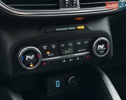 Черный Форд Эскейп, объемом двигателя 2.49 л и пробегом 119 тыс. км за 21799 $, фото 35 на Automoto.ua