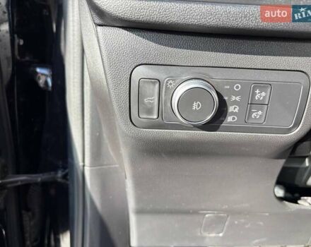 Черный Форд Эскейп, объемом двигателя 2 л и пробегом 88 тыс. км за 18700 $, фото 23 на Automoto.ua