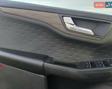 Черный Форд Эскейп, объемом двигателя 2.5 л и пробегом 182 тыс. км за 19750 $, фото 11 на Automoto.ua