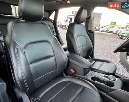 Форд Эскейп 2020 в Львове на Automoto.ua Черный Форд Эскейп, объемом двигателя 2.5 л и пробегом 165 тыс. км за 22790 $, фото 33 на Automoto.ua