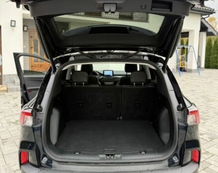 Черный Форд Эскейп, объемом двигателя 2 л и пробегом 74 тыс. км за 11000 $, фото 7 на Automoto.ua