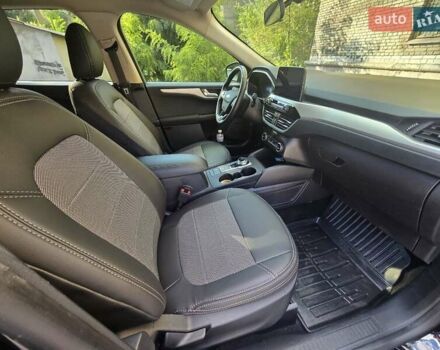 Черный Форд Эскейп, объемом двигателя 2.49 л и пробегом 115 тыс. км за 20000 $, фото 10 на Automoto.ua