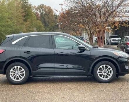 Черный Форд Эскейп, объемом двигателя 1.5 л и пробегом 73 тыс. км за 16500 $, фото 4 на Automoto.ua