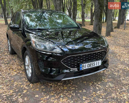 Черный Форд Эскейп, объемом двигателя 1.5 л и пробегом 48 тыс. км за 17600 $, фото 1 на Automoto.ua
