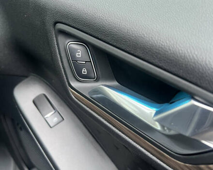 Чорний Форд Ескейп, об'ємом двигуна 2.49 л та пробігом 135 тис. км за 23500 $, фото 13 на Automoto.ua